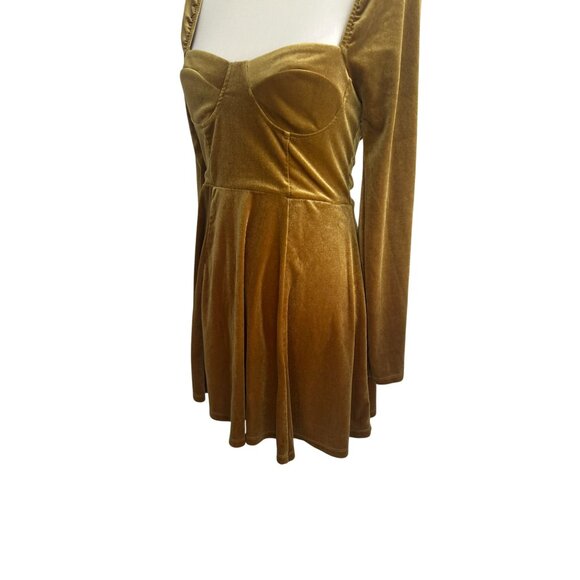 F21 Gold Velvet Long Sleeve Dress Size Small - Picture 2 of 6